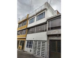 4 Bedroom House for sale in Bogota, Cundinamarca, Bogota