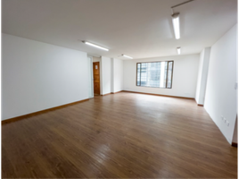 145 m² Office for rent in Colombia, Bogotá, Cundinamarca, Colombia