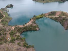  Grundstück zu verkaufen in Guatape, Antioquia, Guatape, Antioquia, Kolumbien