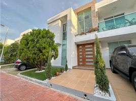 3 Bedroom Villa for sale in Barranquilla Colombia Temple, Barranquilla, Puerto Colombia