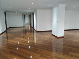 4 Bedroom Apartment for sale in Bogota, Cundinamarca, Bogota