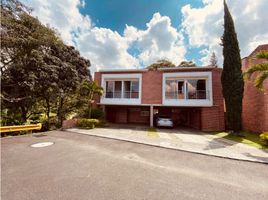 4 Habitación Villa en venta en Envigado, Antioquia, Envigado