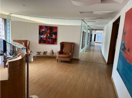 401 m² Office for rent in Cundinamarca, Bogota, Cundinamarca