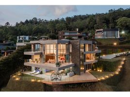 5 Bedroom Villa for sale in Bare Foot Park (Parque de los Pies Descalzos), Medellin, Medellin