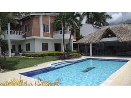 5 Bedroom House for sale in Puerto Lopez, Meta, Puerto Lopez