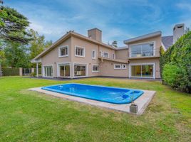 4 Bedroom House for sale in General Pueyrredon, Buenos Aires, General Pueyrredon