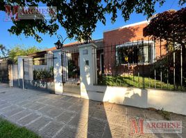 3 Bedroom House for sale in Moron, Buenos Aires, Moron