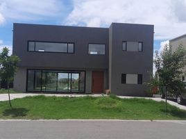 4 Habitación Casa en venta en Escobar, Buenos Aires, Escobar