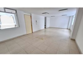 40 SqM Office for sale in Bogota, Cundinamarca, Bogota