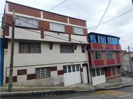 Villa 8 chambre à vendre à Bogota, Cundinamarca, Bogota