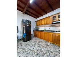 3 Habitación Casa en venta en Metro de Medellín, Bello, Bello