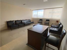 50 SqM Office for rent in Pichincha, Quito, Quito, Pichincha