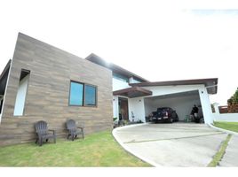 4 Bedroom House for sale in Cocle, Penonome, Penonome, Cocle