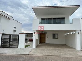 Maison 3 chambre à vendre à Guaymas, Sonora, Guaymas