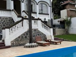 6 Bedroom House for sale in Paseo del Buen Pastor, Capital, Capital