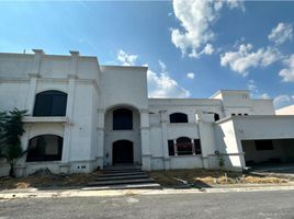 4 Habitación Villa en venta en Monterrey, Nuevo León, Monterrey