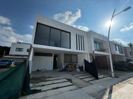 5 Habitación Casa en venta en Zapopan, Jalisco, Zapopan