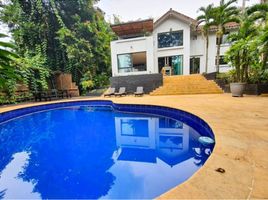 4 Habitación Villa en venta en Envigado, Antioquia, Envigado