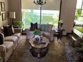 Estudio Villa en venta en San Pedro Garza Garcia, Nuevo León, San Pedro Garza Garcia, Nuevo León, México