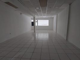 75 m² Office for rent in Ecuador, Guayaquil, Guayaquil, Guayas, Ecuador