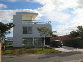 4 Bedroom House for sale in Tigre, Buenos Aires, Tigre