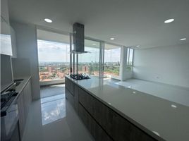 3 Bedroom Apartment for sale in Cali, Valle Del Cauca, Cali