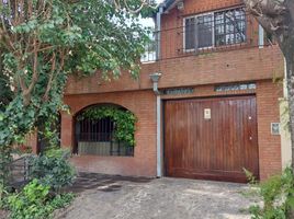 3 Bedroom House for sale in General Sarmiento, Buenos Aires, General Sarmiento