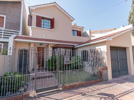 3 Bedroom House for sale in Moron, Buenos Aires, Moron