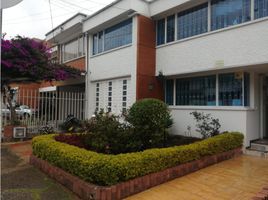 3 Bedroom Villa for sale in Templo Bogotá Colombia, Bogota, Bogota