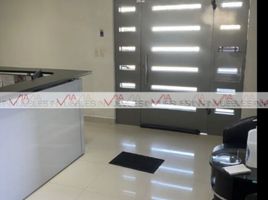 60 SqM Office for rent in Monterrey, Nuevo Leon, Monterrey