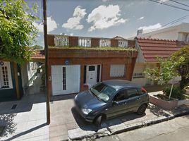 2 Bedroom House for sale in Lanus, Buenos Aires, Lanus