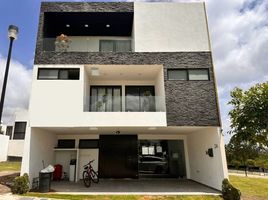 Villa 4 chambre à vendre à Santa Isabel Cholula, Puebla, Santa Isabel Cholula