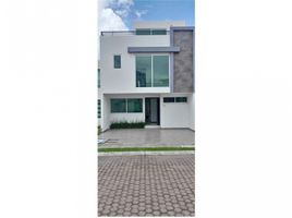 Villa 3 chambre à vendre à San Pedro Cholula, Puebla, San Pedro Cholula