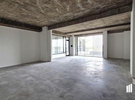 70 SqM Office for sale in Argentina, Rosario, Santa Fe, Argentina