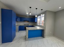 8 Bedroom House for sale in Guayas, Guayaquil, Guayaquil, Guayas