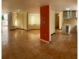 Maison 3 chambre à vendre à Tumbaco, Pichincha, Tumbaco