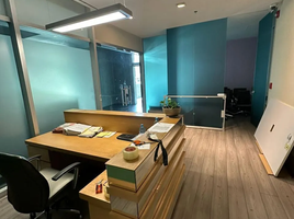 425 m2 Office for sale in Monterrey, Nuevo Leon, Monterrey