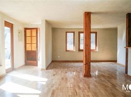 3 Bedroom House for sale in Santiago, San Jode De Maipo, Cordillera, Santiago