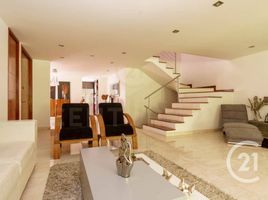 4 Bedroom Villa for sale in Medellin, Antioquia, Medellin