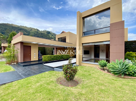 4 Bedroom Villa for sale in Chia, Cundinamarca, Chia