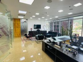 210 SqM Office for sale in Bogota, Cundinamarca, Bogota