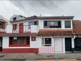 8 Bedroom House for sale in La Calera, Cundinamarca, La Calera