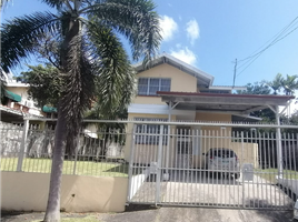 3 Habitación Casa en venta en Panamá, Las Cumbres, Ciudad de Panamá, Panamá