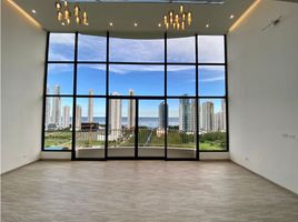 4 Bedroom Apartment for sale in Parque Lefevre, Panama City, Parque Lefevre