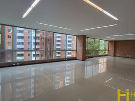 120 SqM Office for rent in Bare Foot Park (Parque de los Pies Descalzos), Medellin, Medellin