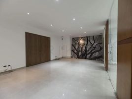 60 SqM Office for rent in Bogota, Cundinamarca, Bogota