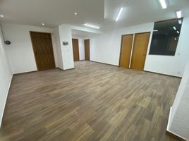 110 m2 Office for sale in Naucalpan De Juarez, Mexico, Naucalpan De Juarez