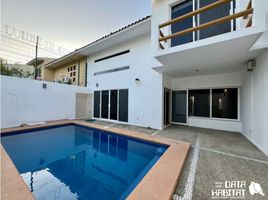 3 chambre Maison for sale in Dist Pochutla, Oaxaca, Dist Pochutla