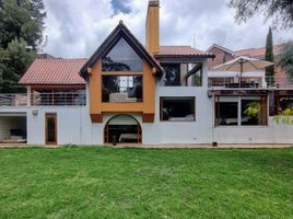 4 Bedroom Villa for sale in Santafé Mall (Centro Comercial Santafé Bogotá), Bogota, La Calera