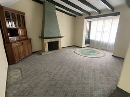 4 Bedroom House for sale in Bogota, Cundinamarca, Bogota